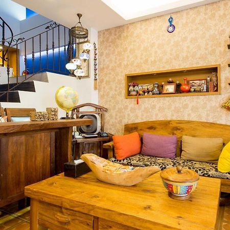 Hometown B&B Kota Hualien Bagian luar foto