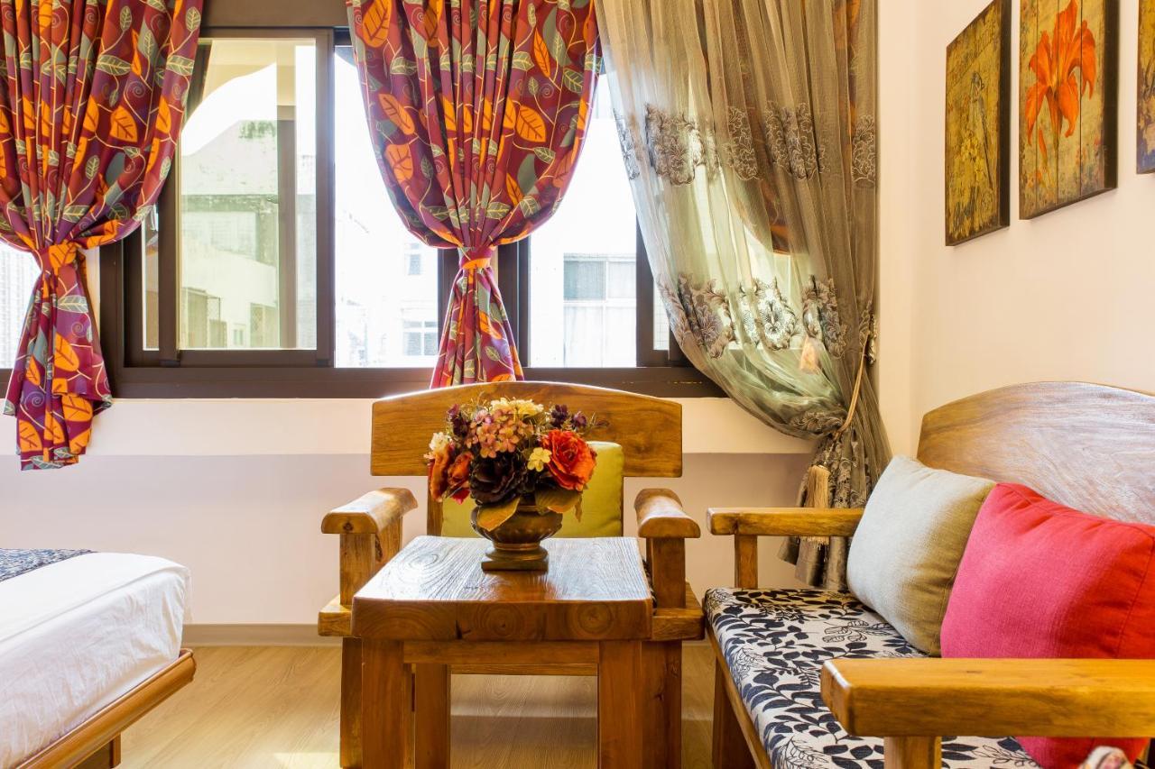 Hometown B&B Kota Hualien Bagian luar foto