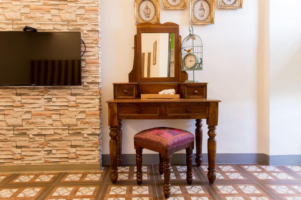 Hometown B&B Kota Hualien Bagian luar foto