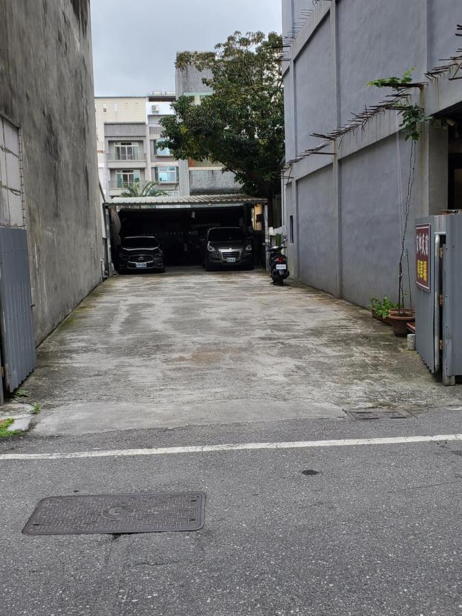 Hometown B&B Kota Hualien Bagian luar foto